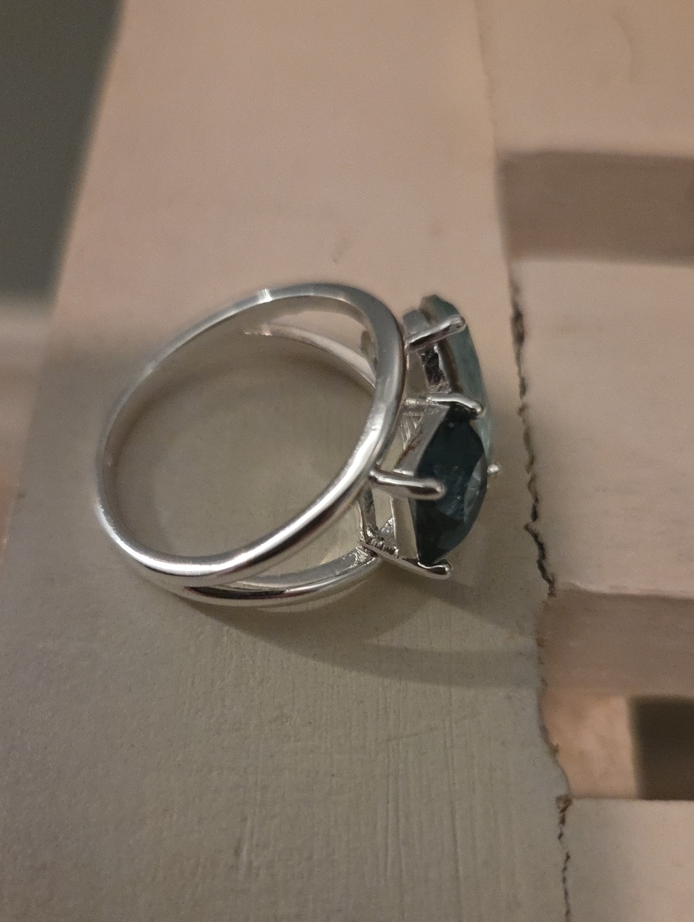 Ring - Picture 2 of 5